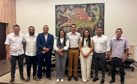 Eduardo Bismarck Recebe Vereadores